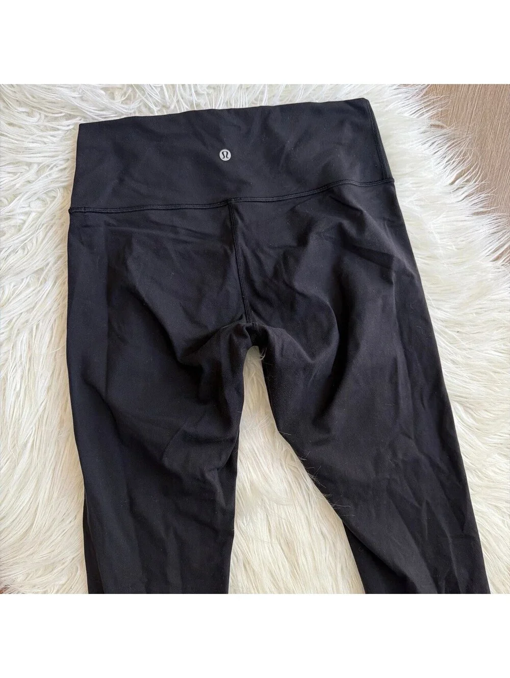 Lululemon Wunder Under high rise Tight 28” Leggings size 10